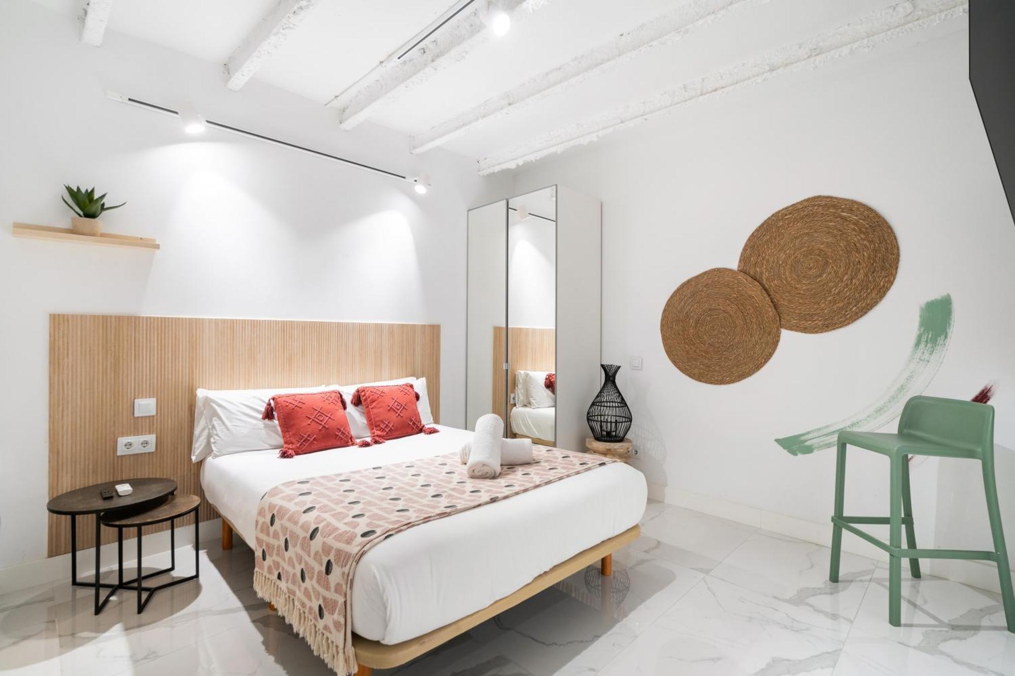 Dobo Madrid Luna Экстерьер фото