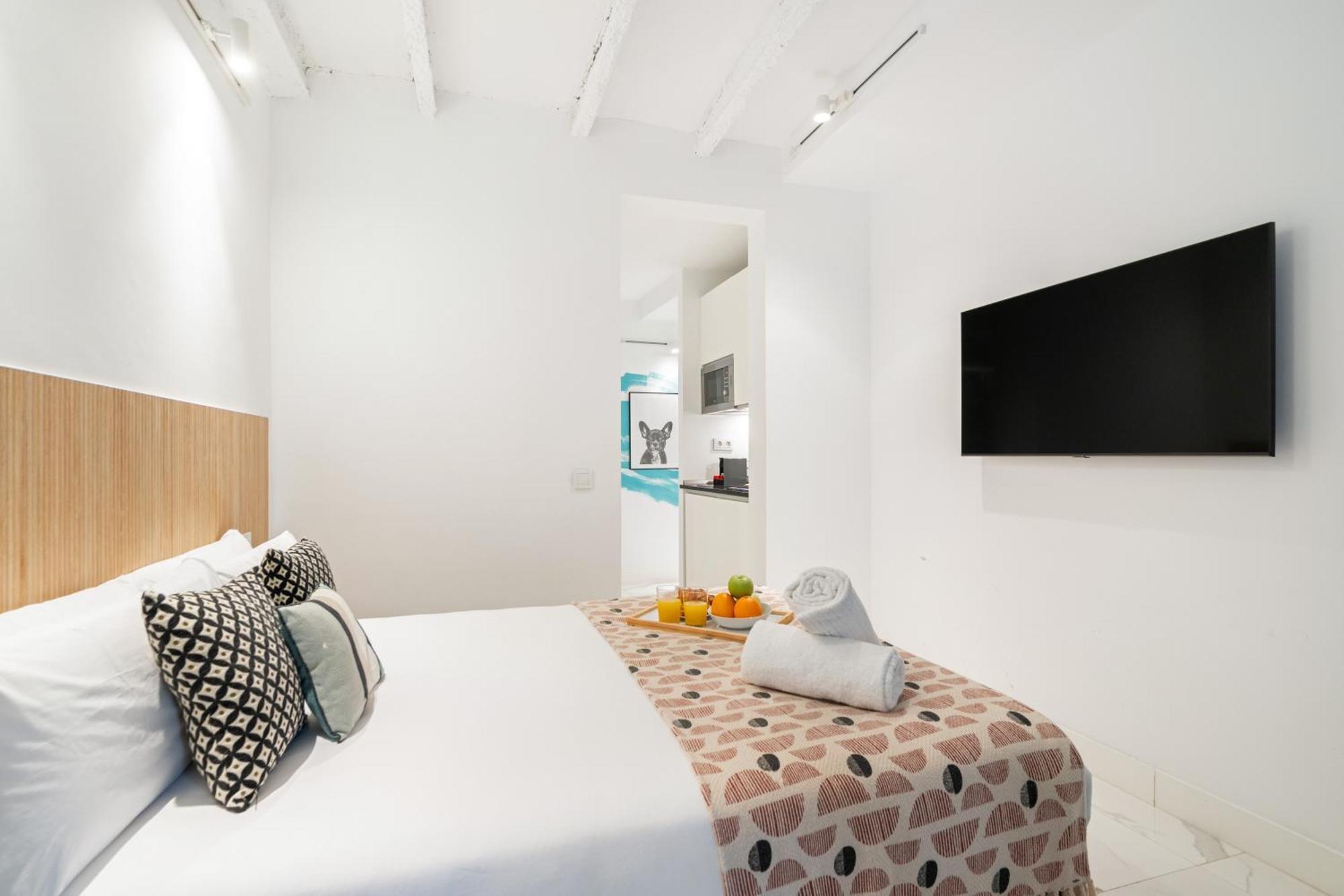 Dobo Madrid Luna Экстерьер фото